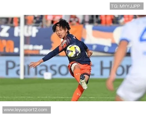 日本U23冠军队长市原吏音正式加盟荷甲阿尔克马尔开启留洋新篇章