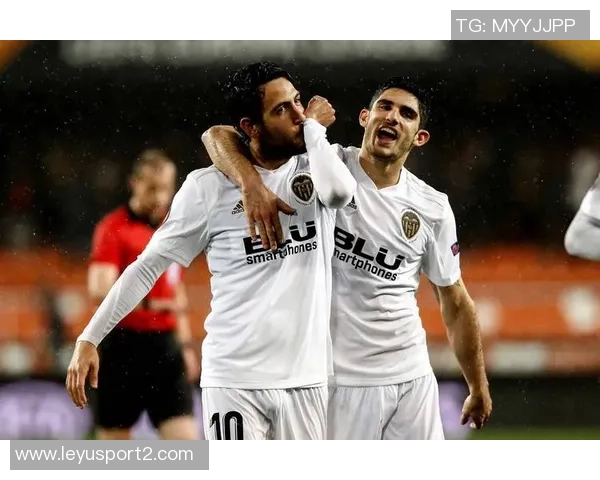 西甲分析:瓦伦西亚主场迎战力争不败全力以赴 西甲分析:瓦伦西亚主场迎战力争不败全力以赴