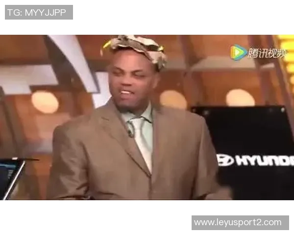 巴克利直言奥胖无论男扮女装都难掩其丑陋本质 巴克利直言奥胖无论男扮女装都难掩其丑陋本质