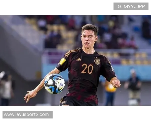 拜仁官方宣布拉姆荣获联邦功勋勋章展现足球公平竞赛精神 拜仁官方宣布拉姆荣获联邦功勋勋章展现足球公平竞赛精神