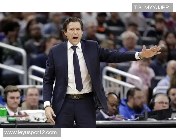 豪泽坦言上场时间波动影响心态立志专注球队提升整体表现